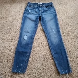 Denizen Levi's Mid Rise Skinny Jeans Size 6M 28×30